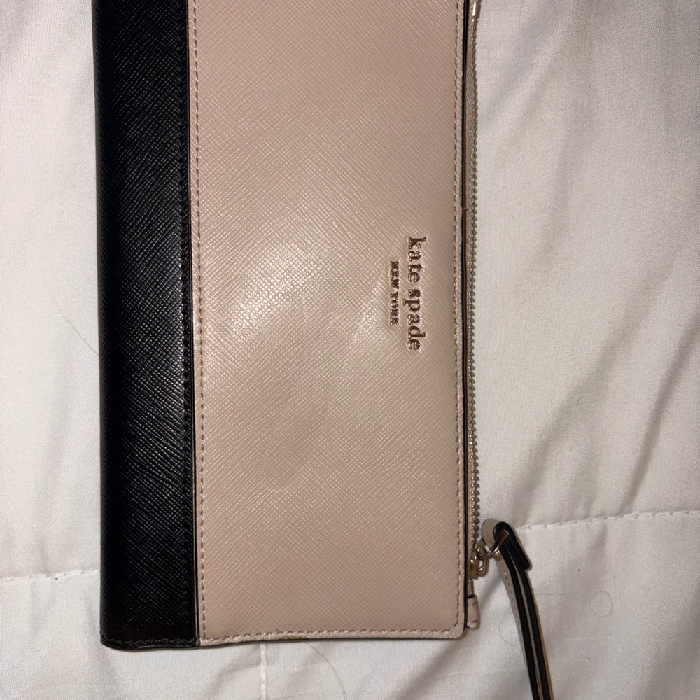 Kate Spade Zip Around Continental Wallet